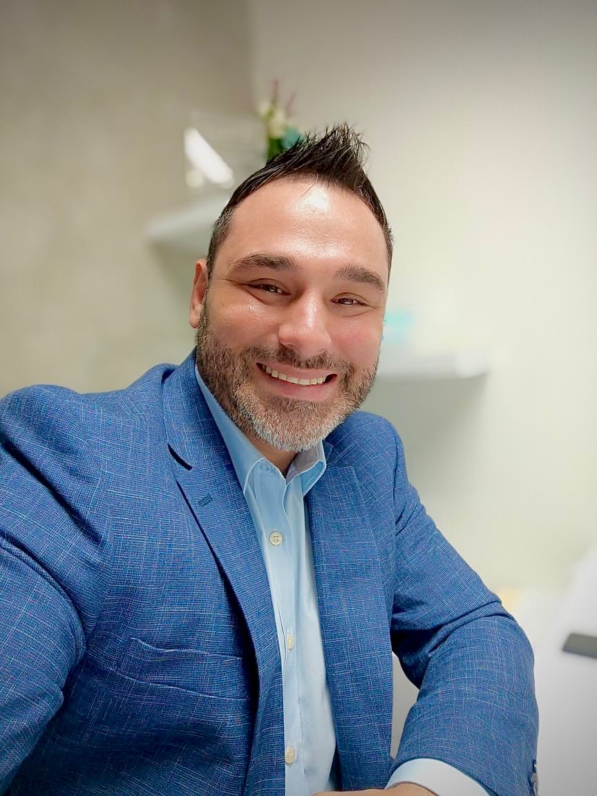 DR. EDINSON VALENCIA R.
